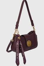 Load image into Gallery viewer, BD7052 Wine Bessie
