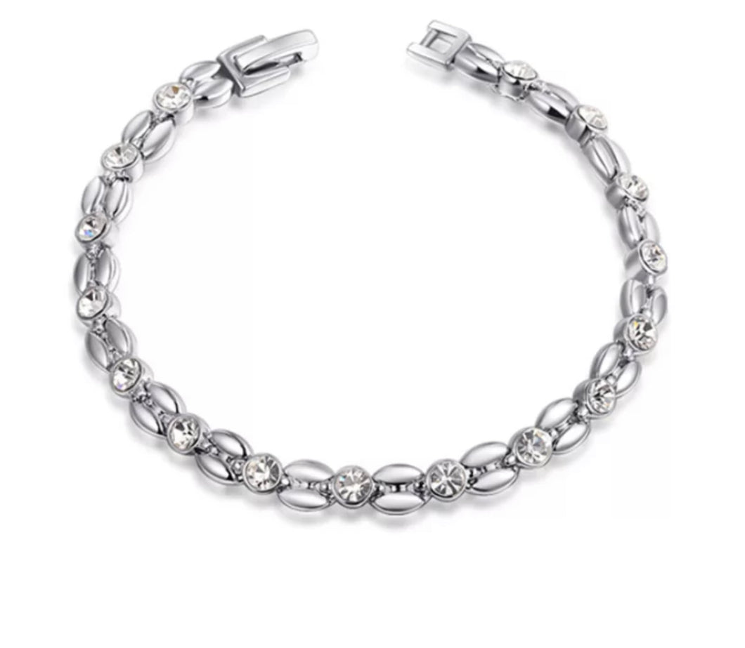 Silver Colour stone set Fashion Bracelet